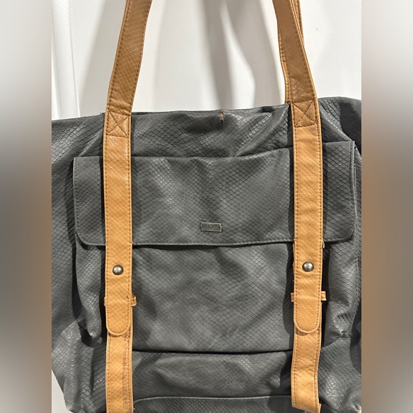Roxy Large Gray Purse - Picture 12 of 12